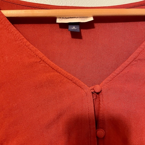 Universal Thread V-Neck Ruffle Top - Picture 3 of 4